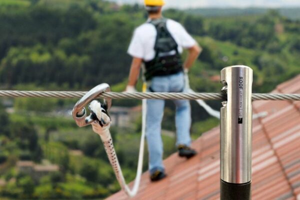 Linee vita anticaduta: quando sono obbligatorie e come formarsi