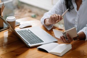 Università telematica: la più seria o la più facile? Confronto reale tra miti, realtà e opportunità